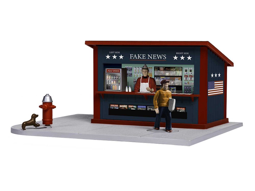 2029240 FAKE NEWS STAND-O