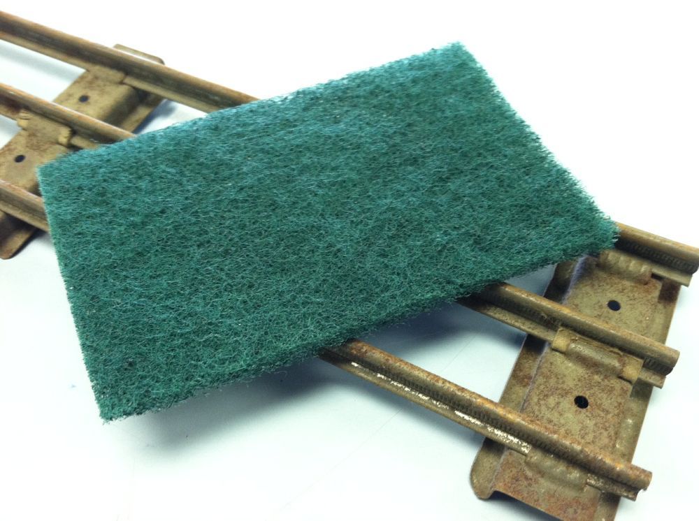 220 TRACK CLEANING PAD