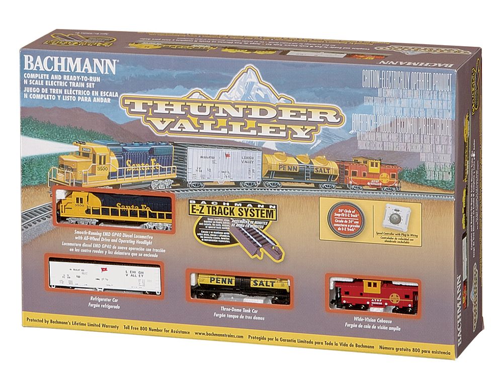24013 SANTA FE THUNDER VALLEY TRAIN SET-N