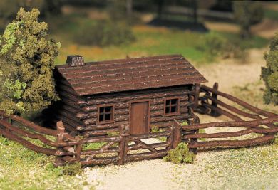 45982 LOG CABIN W/ FENCE-O