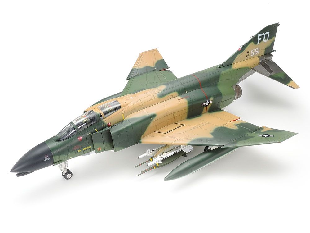60305 F-4C/D PHANTOM II-1:32 SCALE
