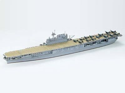 77514 USS ENTERPRISE CARRIER-1:700 SCALE