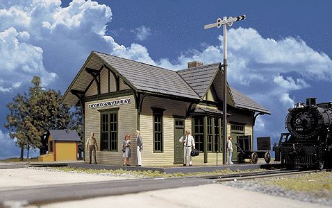 933-3532 GOLDEN VALLEY DEPOT-HO