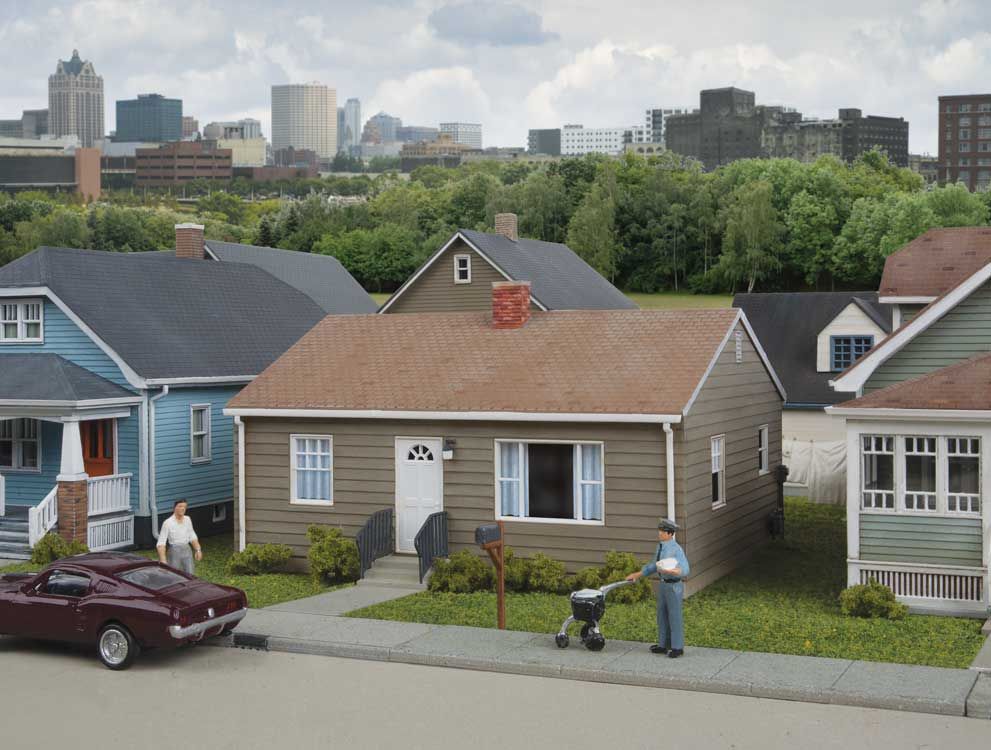 933-4152 POSTWAR PREFAB-STYLE HOUSE-HO