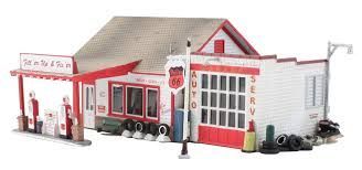 BR5025 FILL'ER UP SERVICE STN-HO