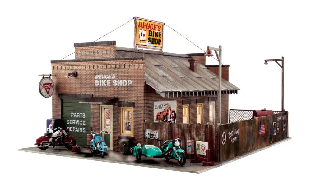 BR5846 DEUCE'S BIKE SHOP-O