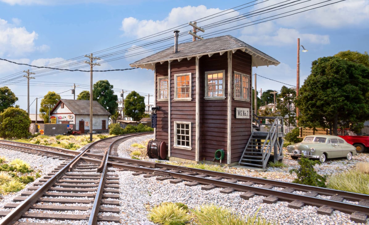 BR5878 INTERLOCKING TOWER O-SCALE