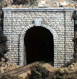 C1253 CUT STONE TUNNEL PORTAL-HO