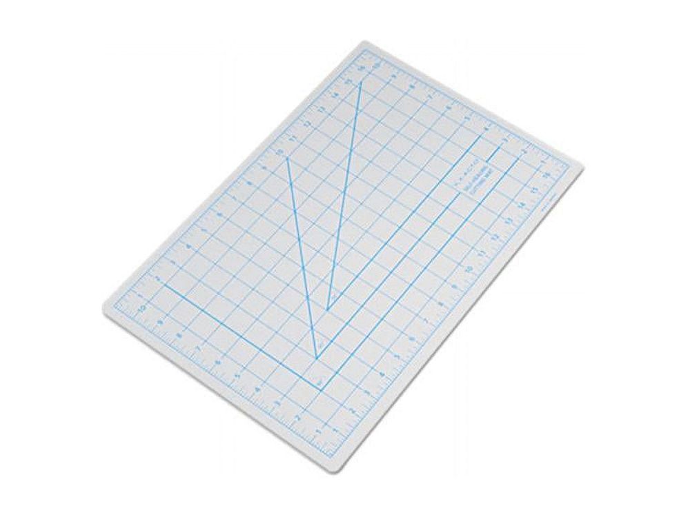 X7761 CUTTING MAT 12"x18"