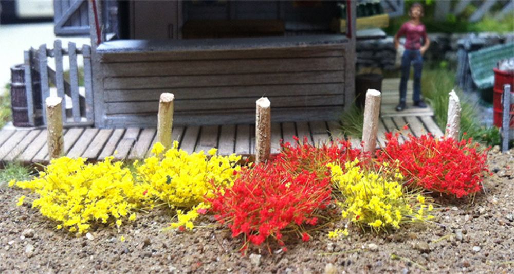 31034 GRASS TUFTS YELLOW & RED