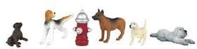 33158 DOGS W/ FIRE HYDRANT-O