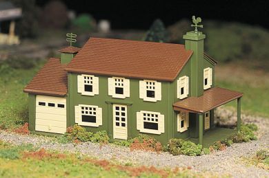 45622 TWO STORY HOUSE-O
