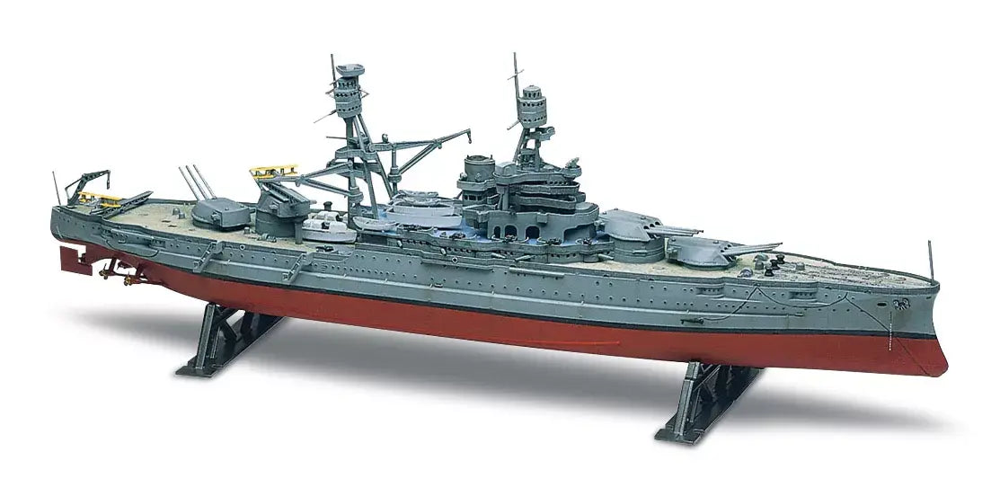 85-0302 USS ARIZONA PACIFIC FLEET BATTLESHIP-1:426 SCALE