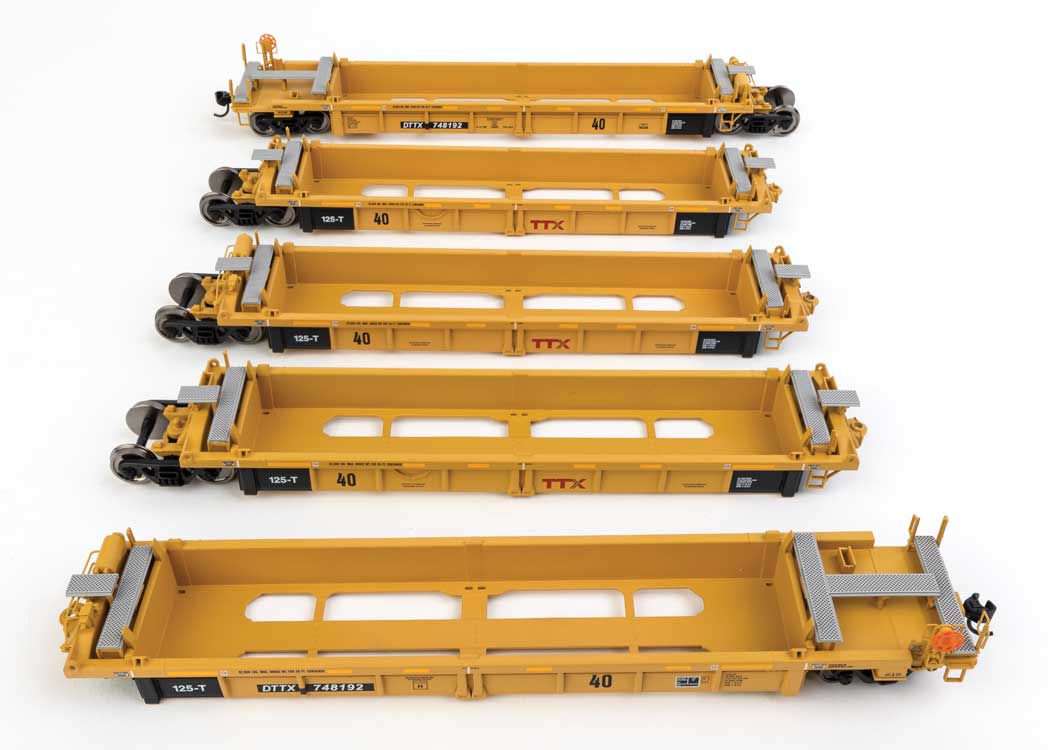 910-55668 TTX DTTX THRALL 5-UNIT 40' WELL CAR SET #748192-HO