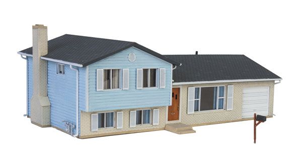 933-3794 SPLIT LEVEL HOUSE-HO