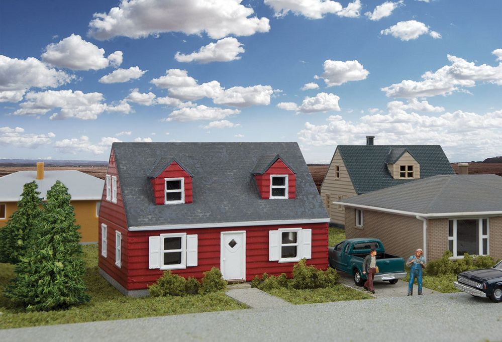 933-3839 CAPE COD HOUSE-N