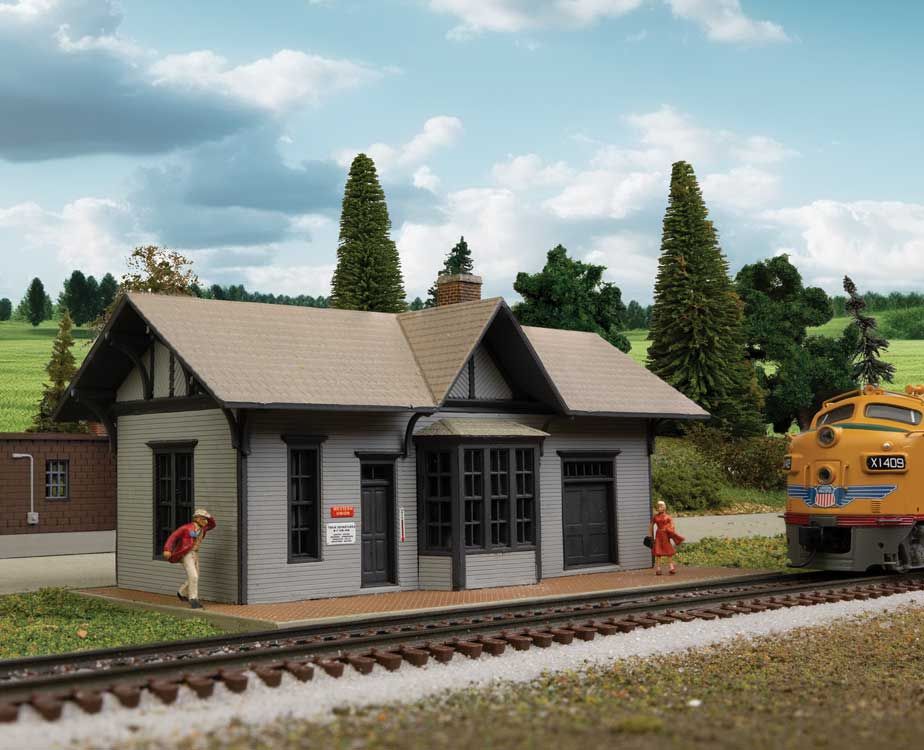 933-3894 GOLDEN VALLEY DEPOT-N