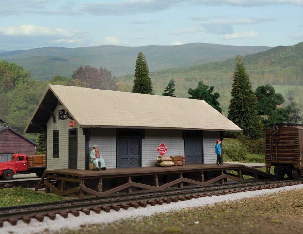 933-3895 VALLEY FREIGHT HOUSE-N