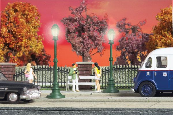 949-4302 SMALL STREET LAMPS-HO