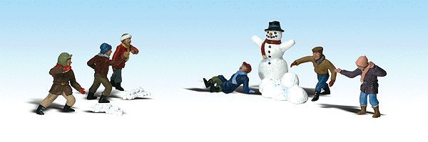 A1894 SNOWBALL FIGHT-HO