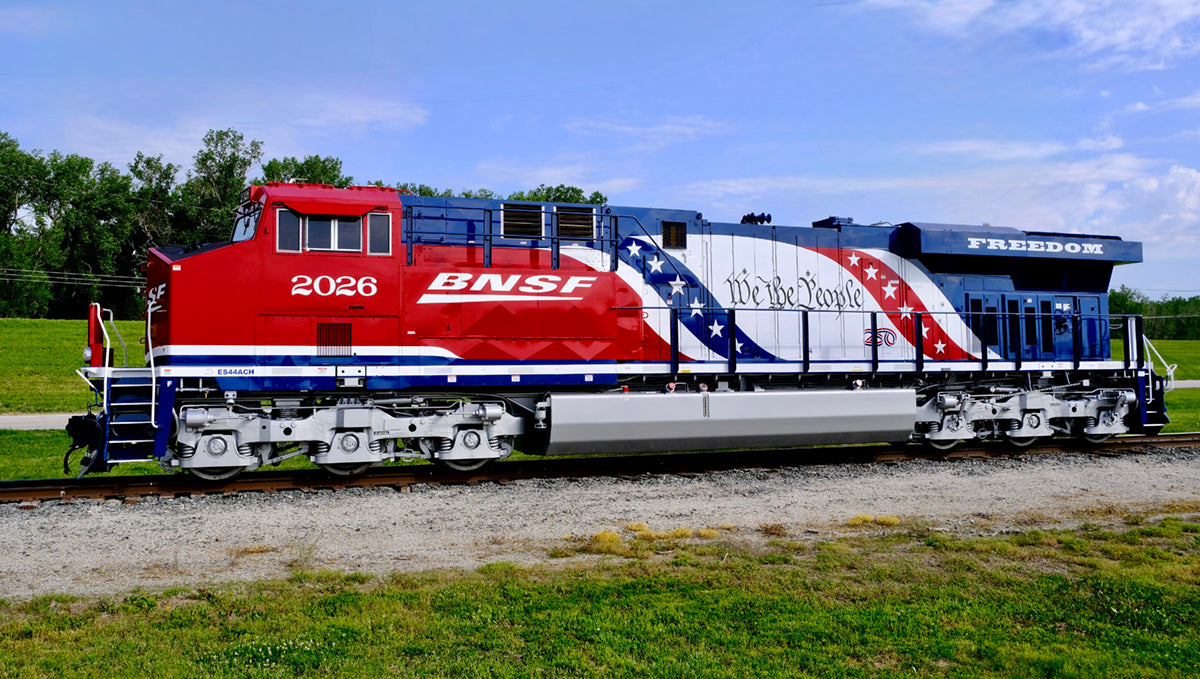 20-22198-1 BNSF #2026 ES44AC DIESEL LOCOMOTIVE-O