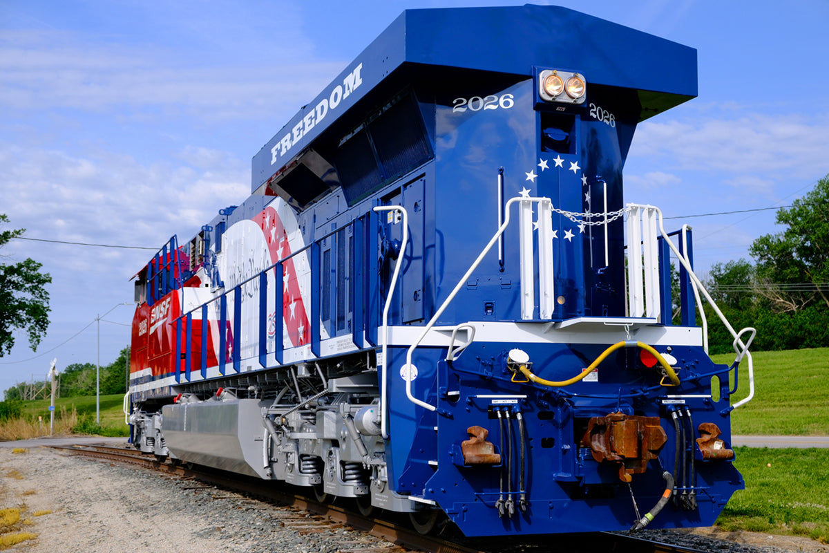 20-22198-1 BNSF #2026 ES44AC DIESEL LOCOMOTIVE-O