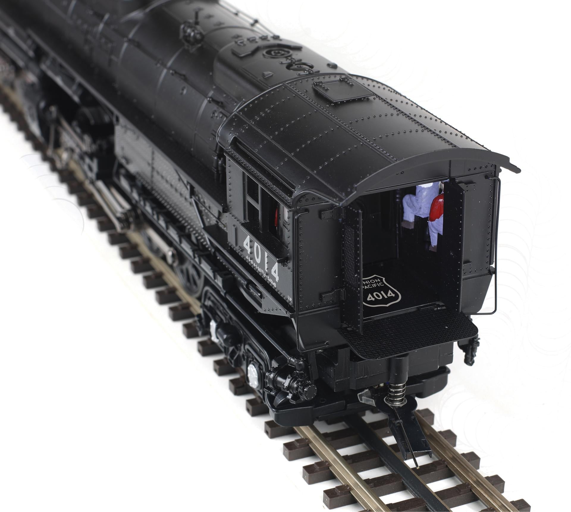 22-30144-2 UNION PACIFIC BIG BOY RESTORED WITH OIL TENDER 2-RAIL #4014-O