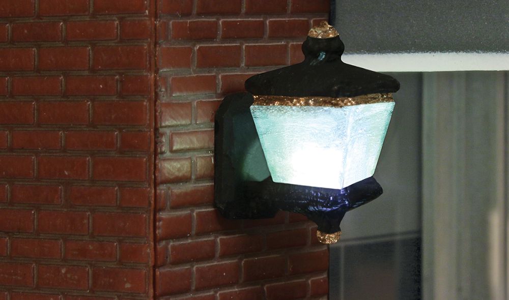JP5663 WALL MOUNTED LIGHT-O