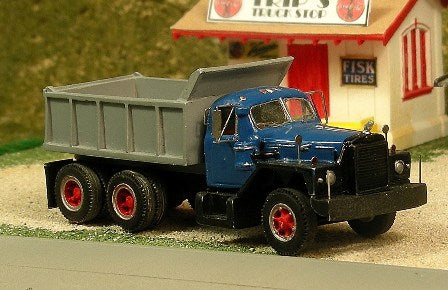 V-290 1955/66 MACK B-81 TANDEM AXLE DUMP TRUCK KIT-HO